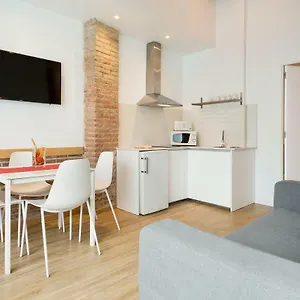 Aparthotel Bcnstop Parc Gueell